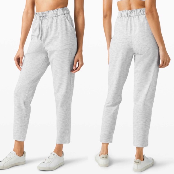 Lululemon Keep Moving Pant High-Rise Size 12 - Picture 1 of 8